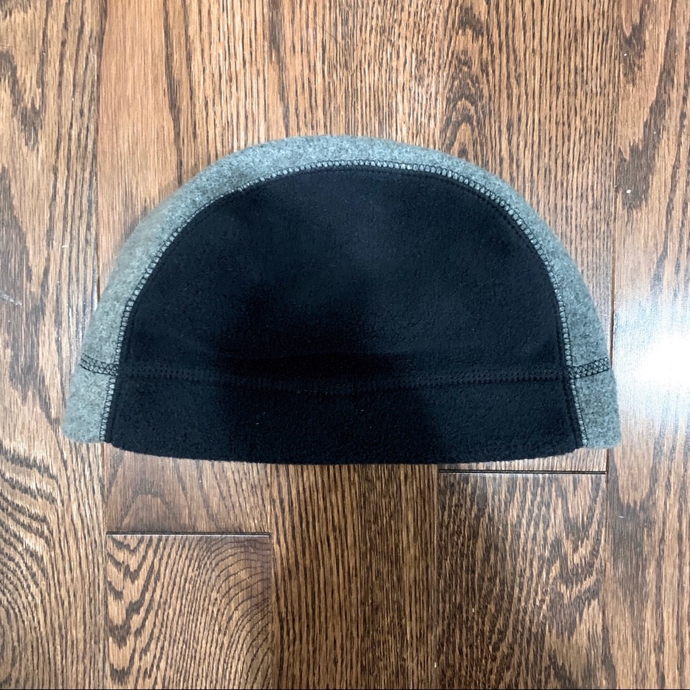 {Lands End} Fleece Beanie, M (8-10)